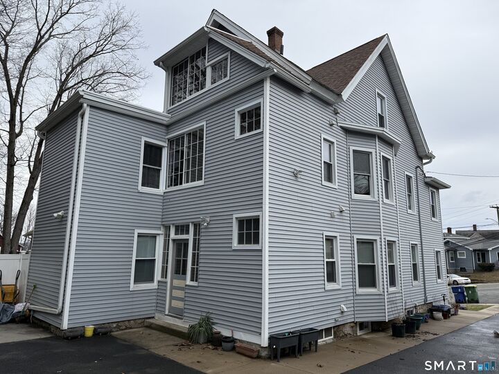 Property Photo: 9 Pierpont Street CT 06708