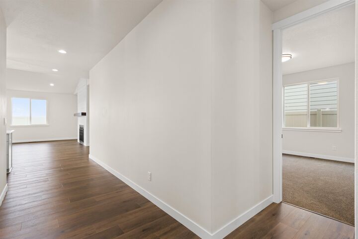 Property Photo:  1222 N Augusta Ln  WA 99006 