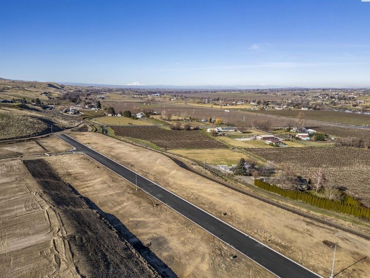 Property Photo:  1629 SW Kelandren Drive  WA 99350 