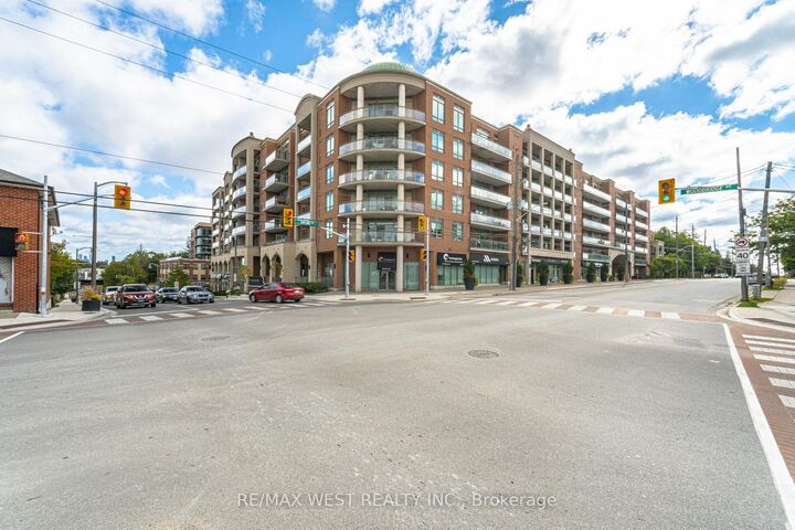 Property Photo: 281 Woodbridge Avenue 509 ON L4L 0C6