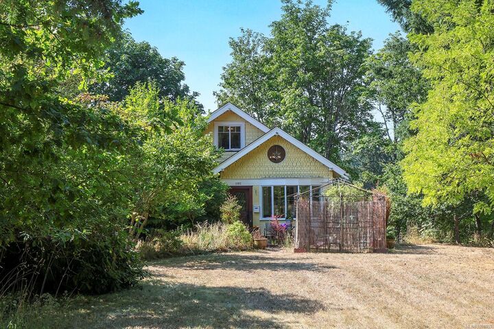 Property Photo:  1185 5th St  BC V9N 1L7 