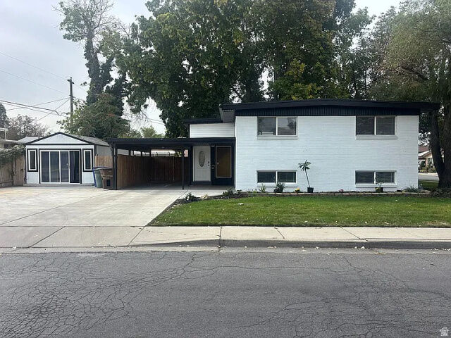 Property Photo: 1251 W Andrew Ave S UT 84104