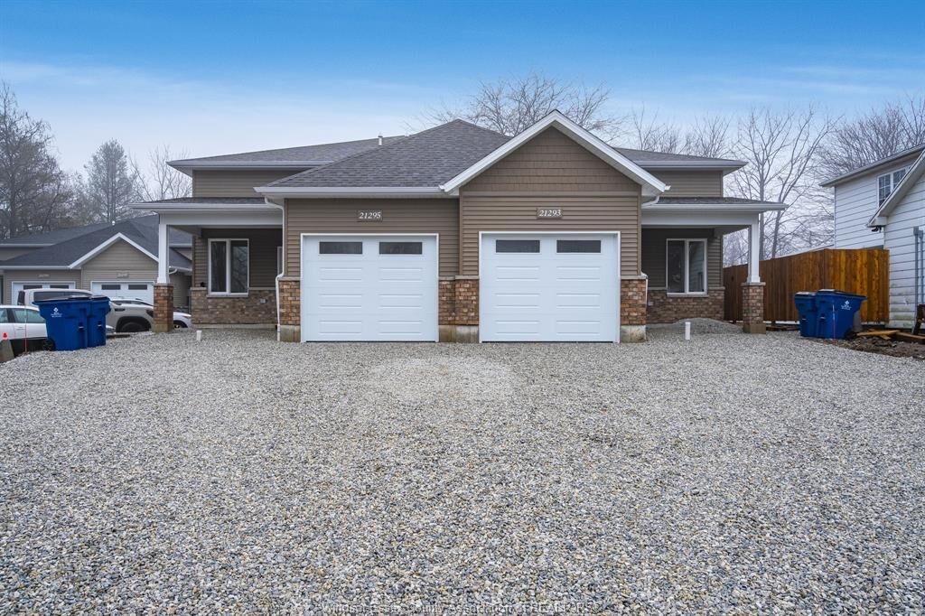 Photo de la propriété: 21295 Harbour Road 1 ON N0P 2P0