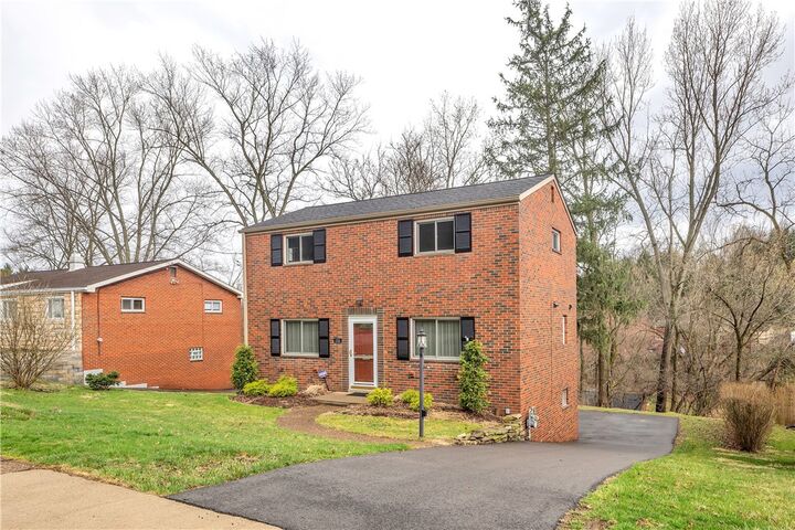 Property Photo:  221 Sharon Drive  PA 15221 
