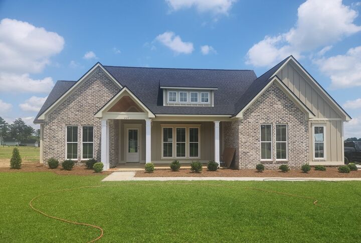 Property Photo: 224 Willow Oak Loop GA 31763