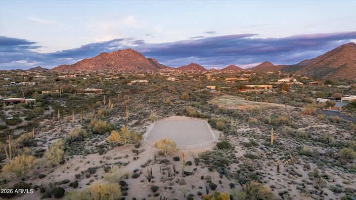 Property Photo:  9702 E Vereda Solana Drive -  AZ 85255 