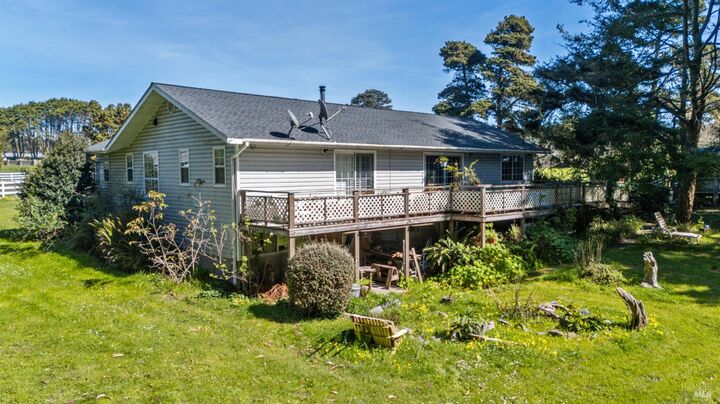 Property Photo:  18070 Ocean Drive  CA 95437 