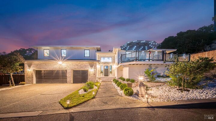 Property Photo:  1081 Tamarisk Drive A  CA 94559 