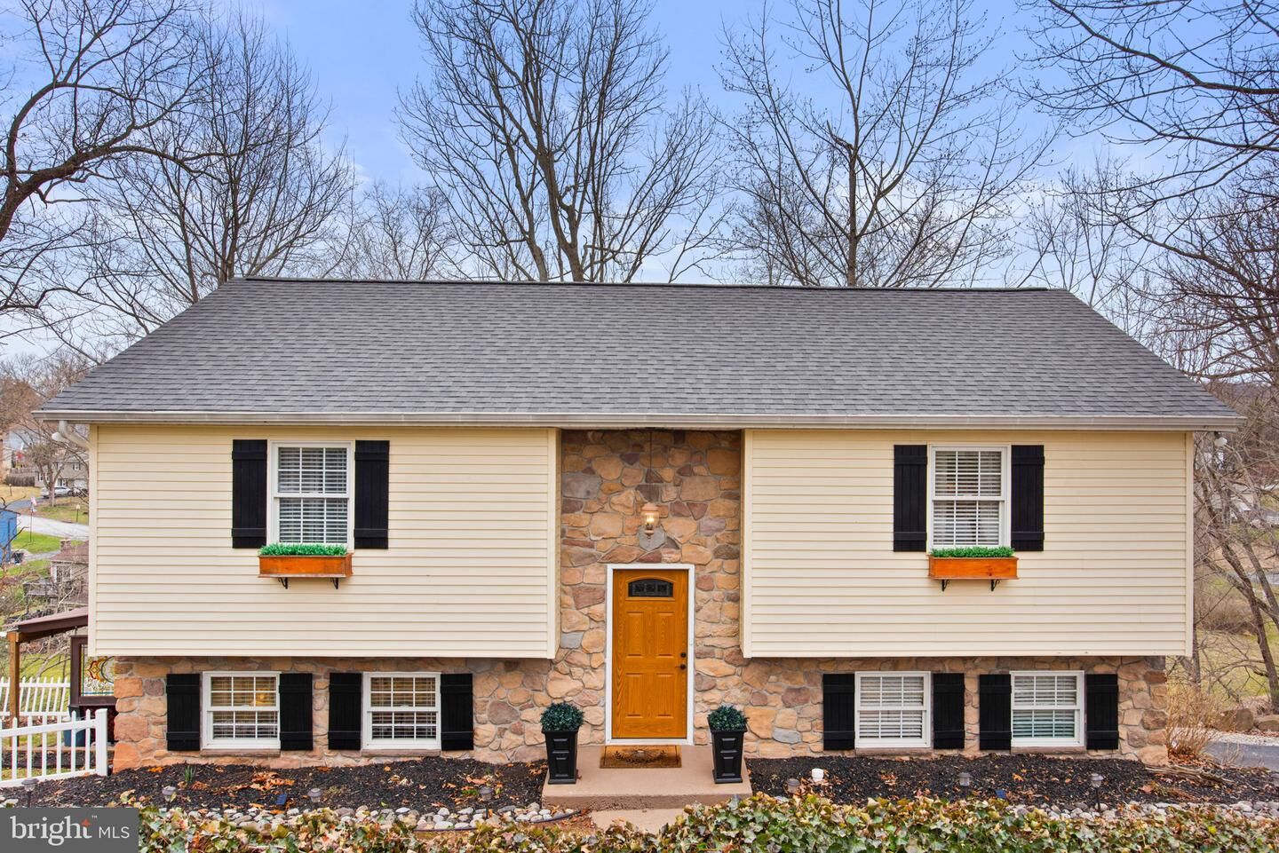 Property Photo:  35 Hemlock Lane  PA 17319 