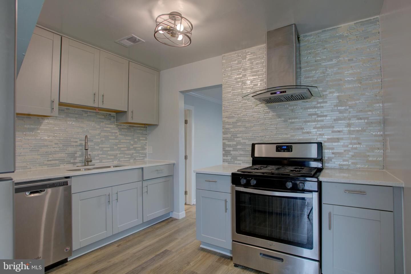 Property Photo:  232 Cabbel Drive  VA 20111 