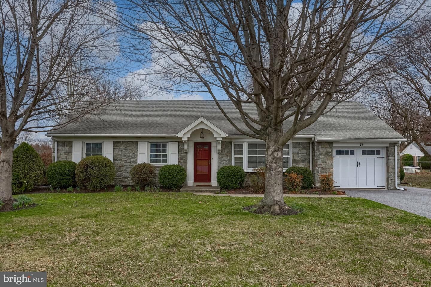 Property Photo:  77 Highland Drive  PA 17602 