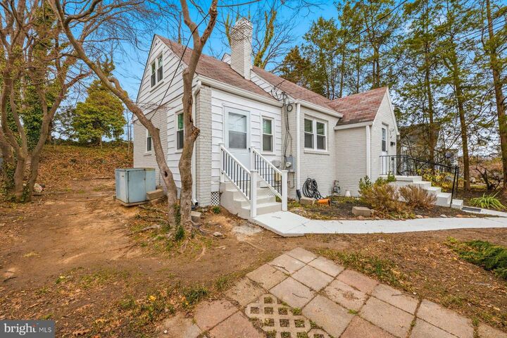 Property Photo: 6412 Elliott Place MD 20783