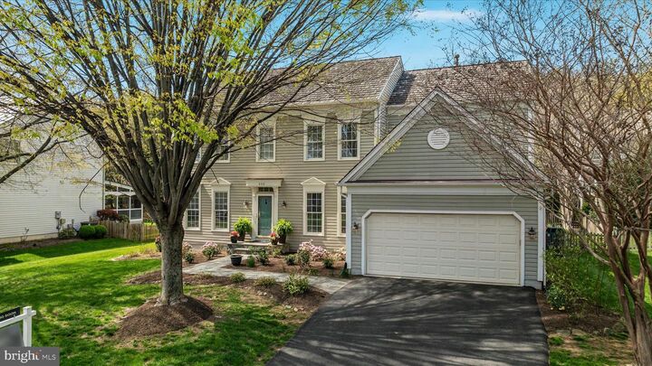 Property Photo:  608 Diskin Place SW  VA 20175 