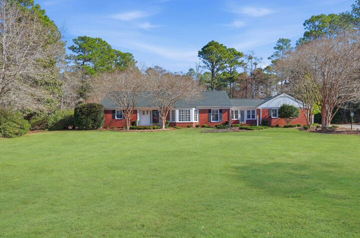 Property Photo: 429 Fox Bay Rd. SC 29569