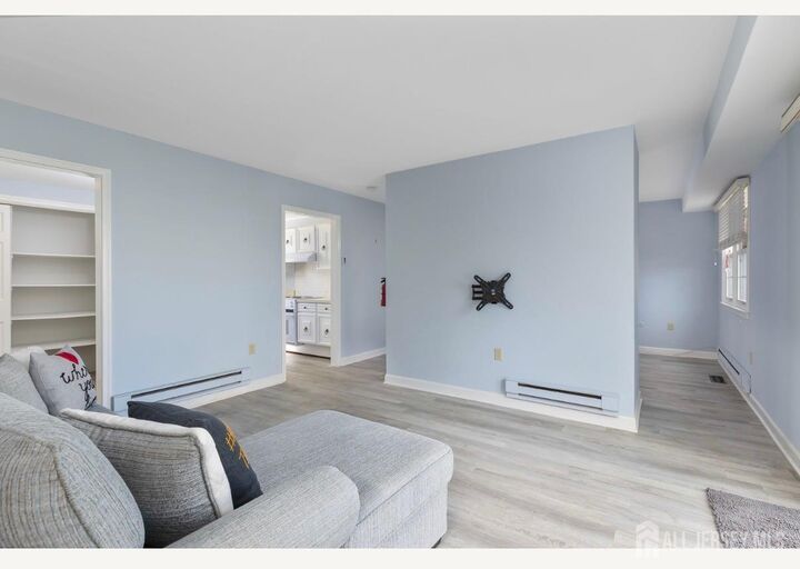 Property Photo:  81 Dorset Lane B  NJ 08831 