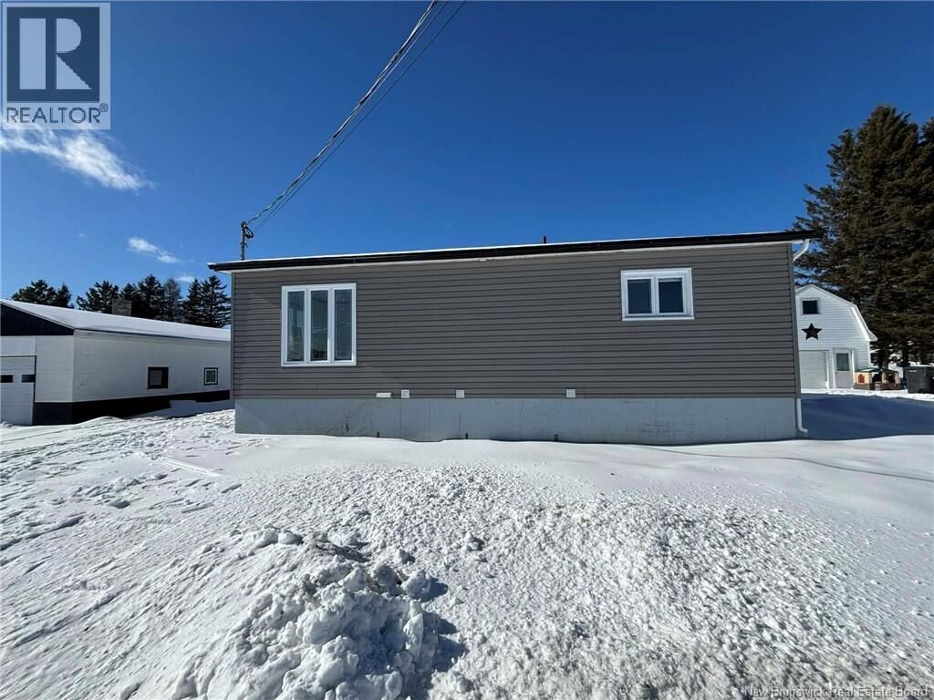 Property Photo:  24 St Francois  NB E7E 1E5 