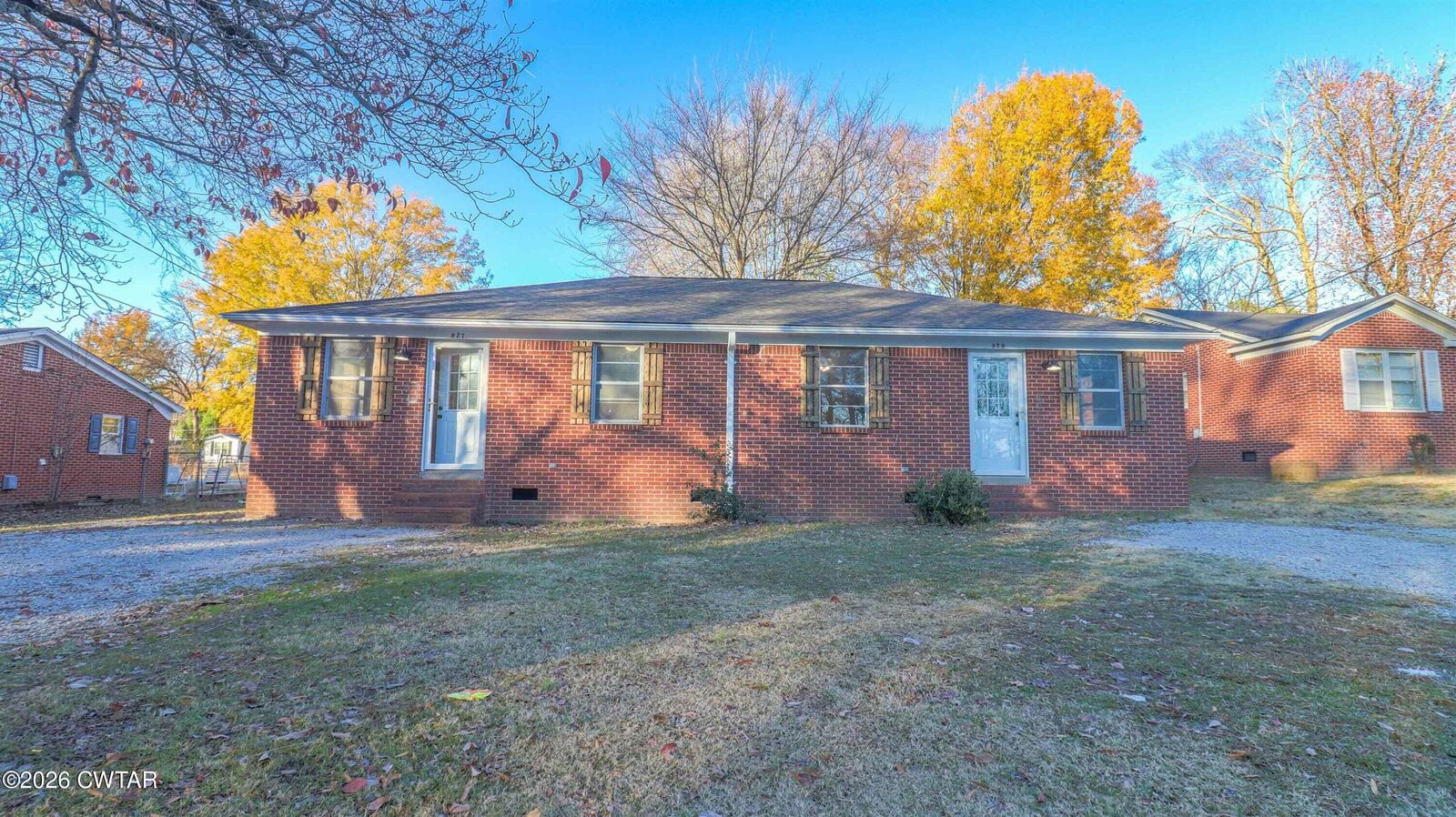 Property Photo:  929 E College Street  TN 38012 
