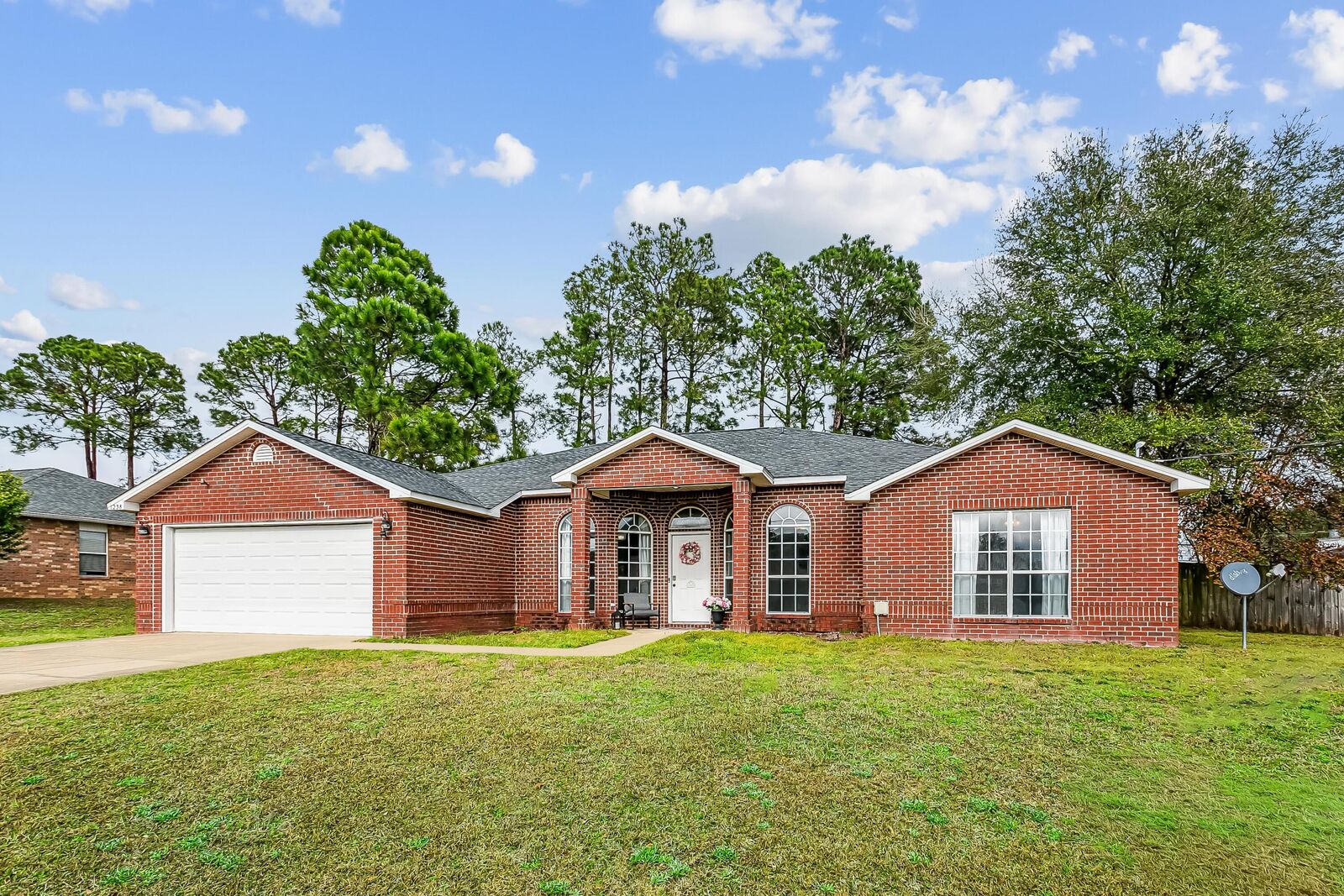 Property Photo:  1238 Northview Drive  FL 32536 