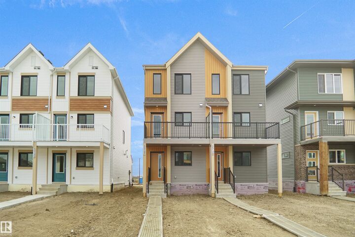 Property Photo: 5137 River's Edge Way NW AB T6M 3B6