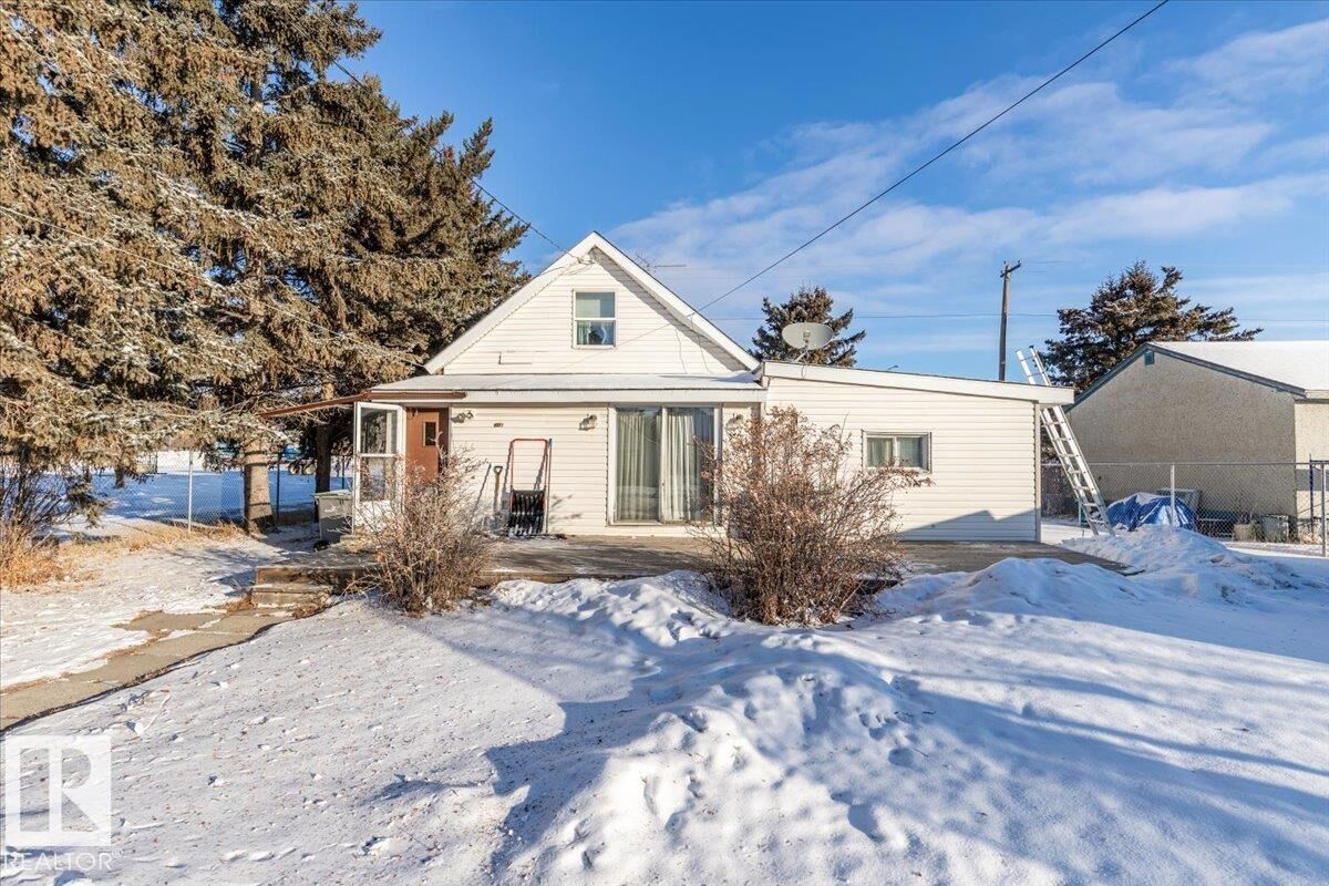 Property Photo:  4717 50 Avenue  AB T0C 2P0 
