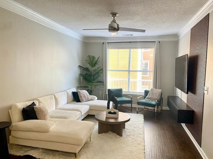 Property Photo:  10 Perimeter Summit Boulevard NE 2212  GA 30319 