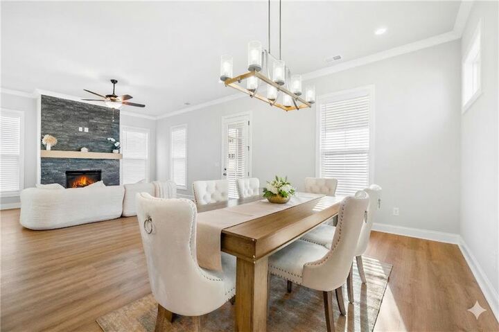 Property Photo: 1562 Harvest Park Lane GA 30024