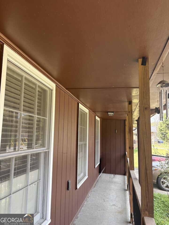 Property Photo: 6795 Wendy Jean Drive GA 30260