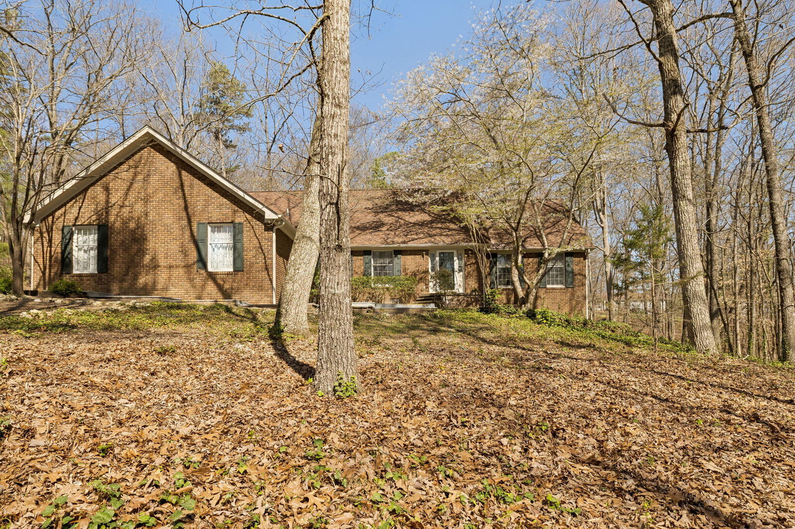 Property Photo: 4404 Shadow Way GA 30710