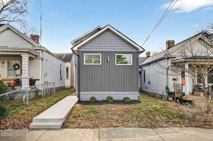 Property Photo:  914 Ash St  KY 40217 
