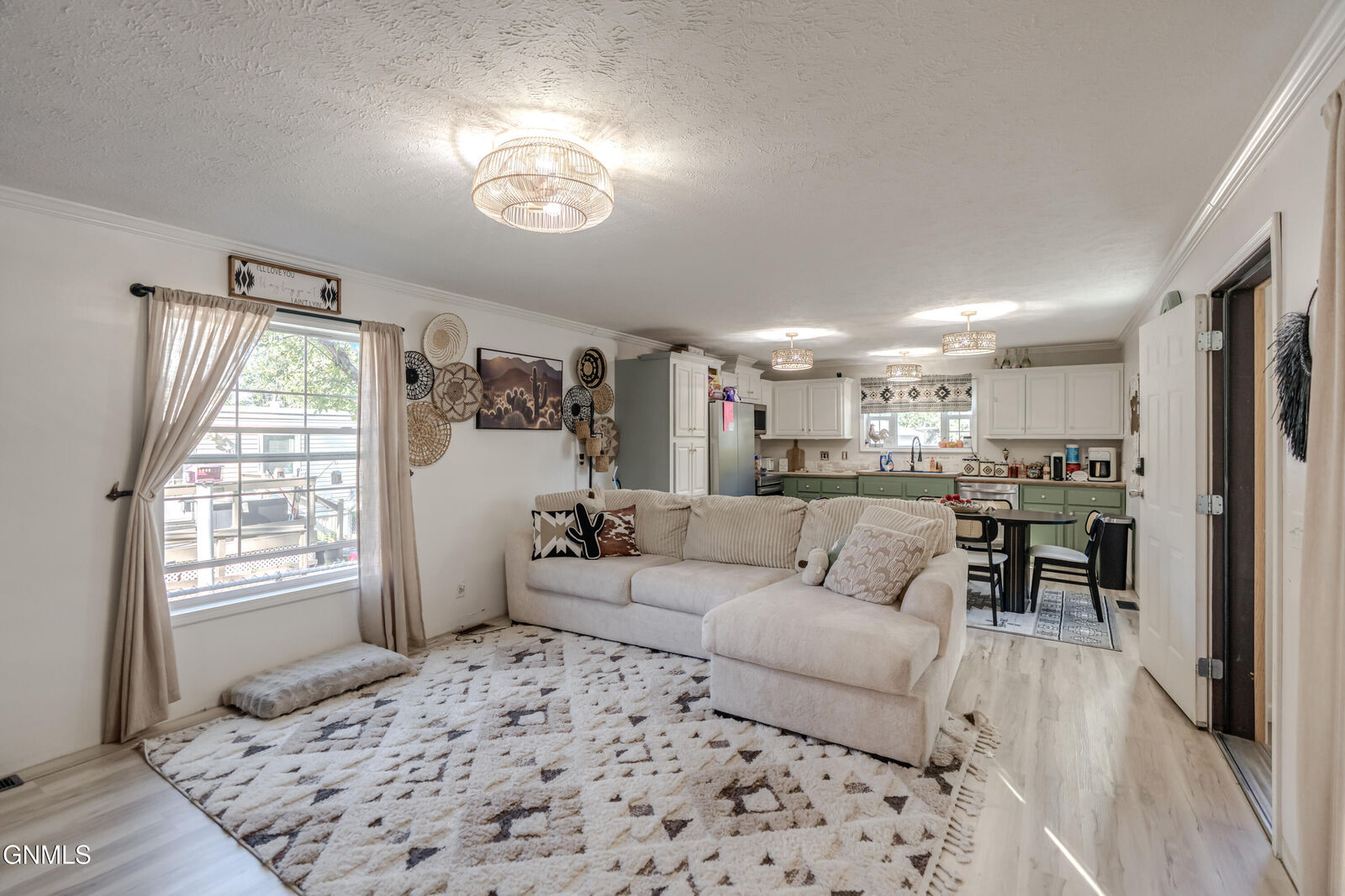 Property Photo: 616 Dover Drive ND 58504