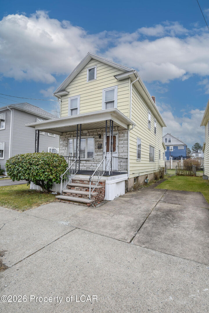 Property Photo:  192 Phillips Street  PA 18706 