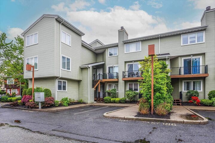 Property Photo:  700 10th St 1  NJ 07094 