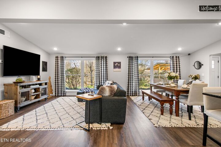 Property Photo:  507 Short St  TN 37303 