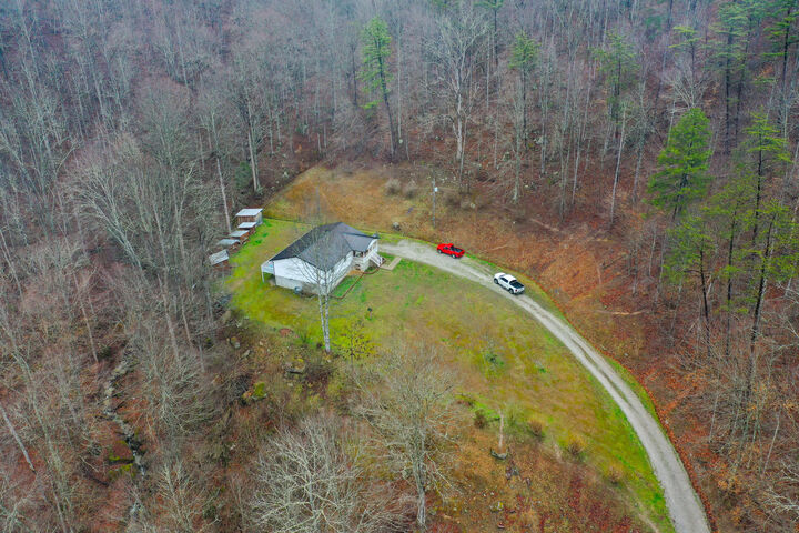 Property Photo:  1291 Polls Creek Road  KY 41764 