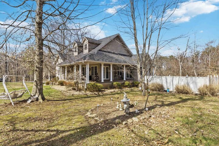 Property Photo: 398 Carriage Lane KY 42629