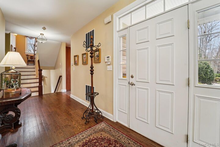 Property Photo:  25 Navajo Trail  NY 10974 