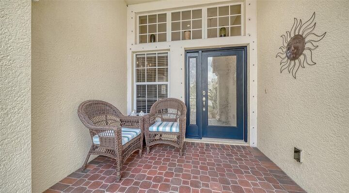 Property Photo: 11862 Granite Woods Loop FL 34292