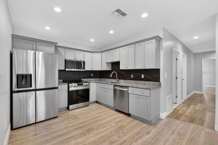 Property Photo:  722 22nd Street  FL 32805 