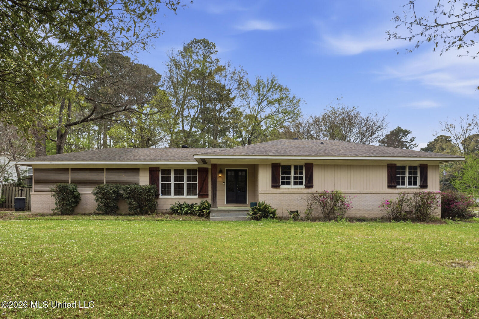 Property Photo:  1621 Lockwood Avenue  MS 39211 