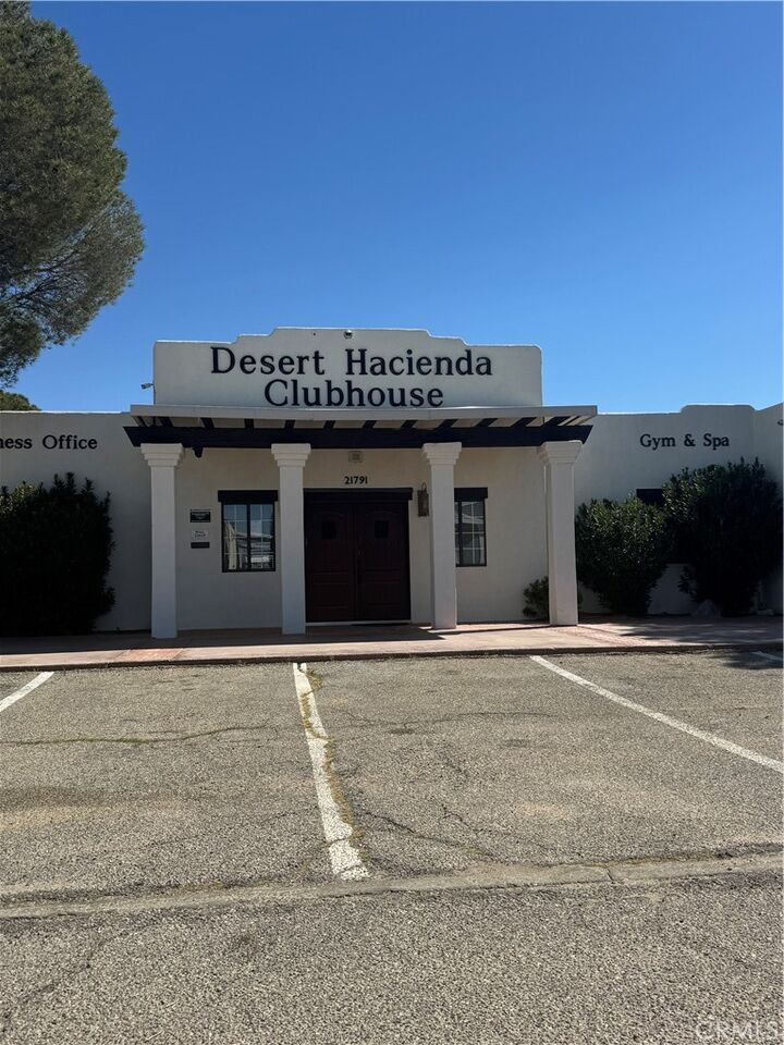 Property Photo:  21772 Saguaro  CA 93505 