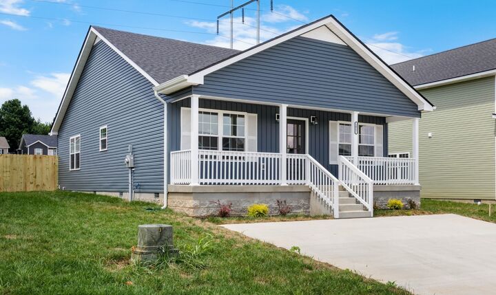 Property Photo: 1166 Tybee Dr TN 37042
