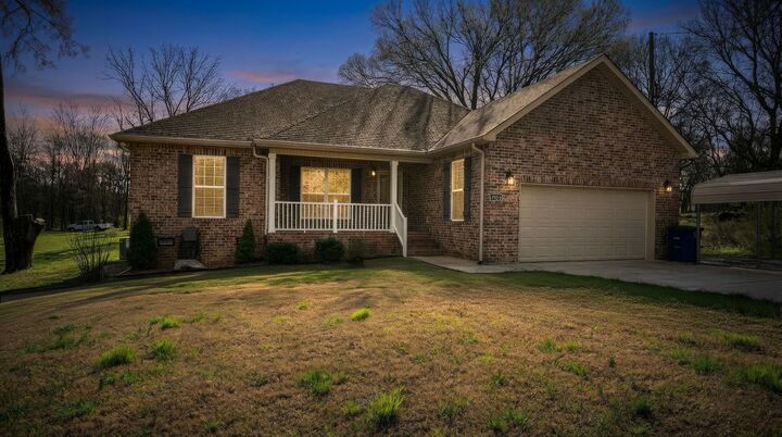 Property Photo:  1536 Fairfield Pike  TN 37160 