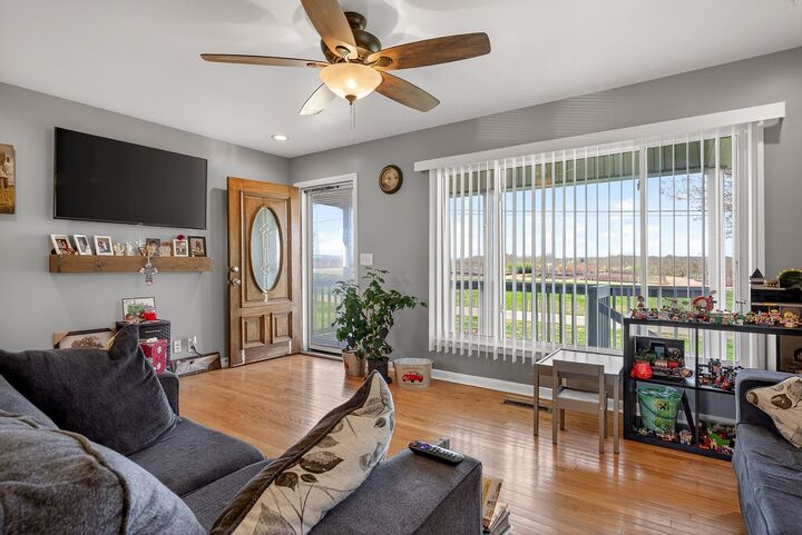 Property Photo:  1823 Evins Mill Rd  TN 37166 