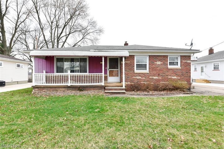 Property Photo:  490 Stephens Road  OH 44312 