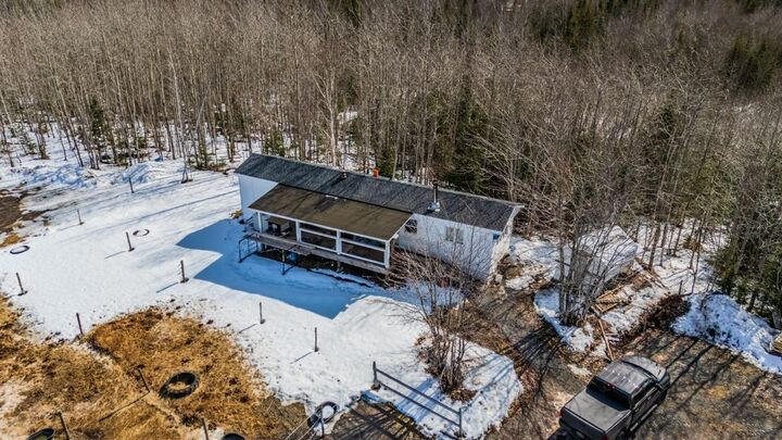Property Photo: 1554 Pleasant Valley Road NS B0N 1C0