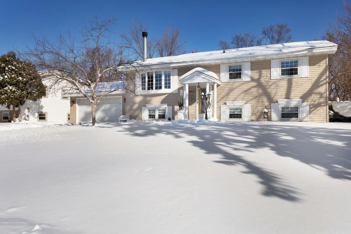 Property Photo:  2012 E 86 1/2 Street  MN 55425 