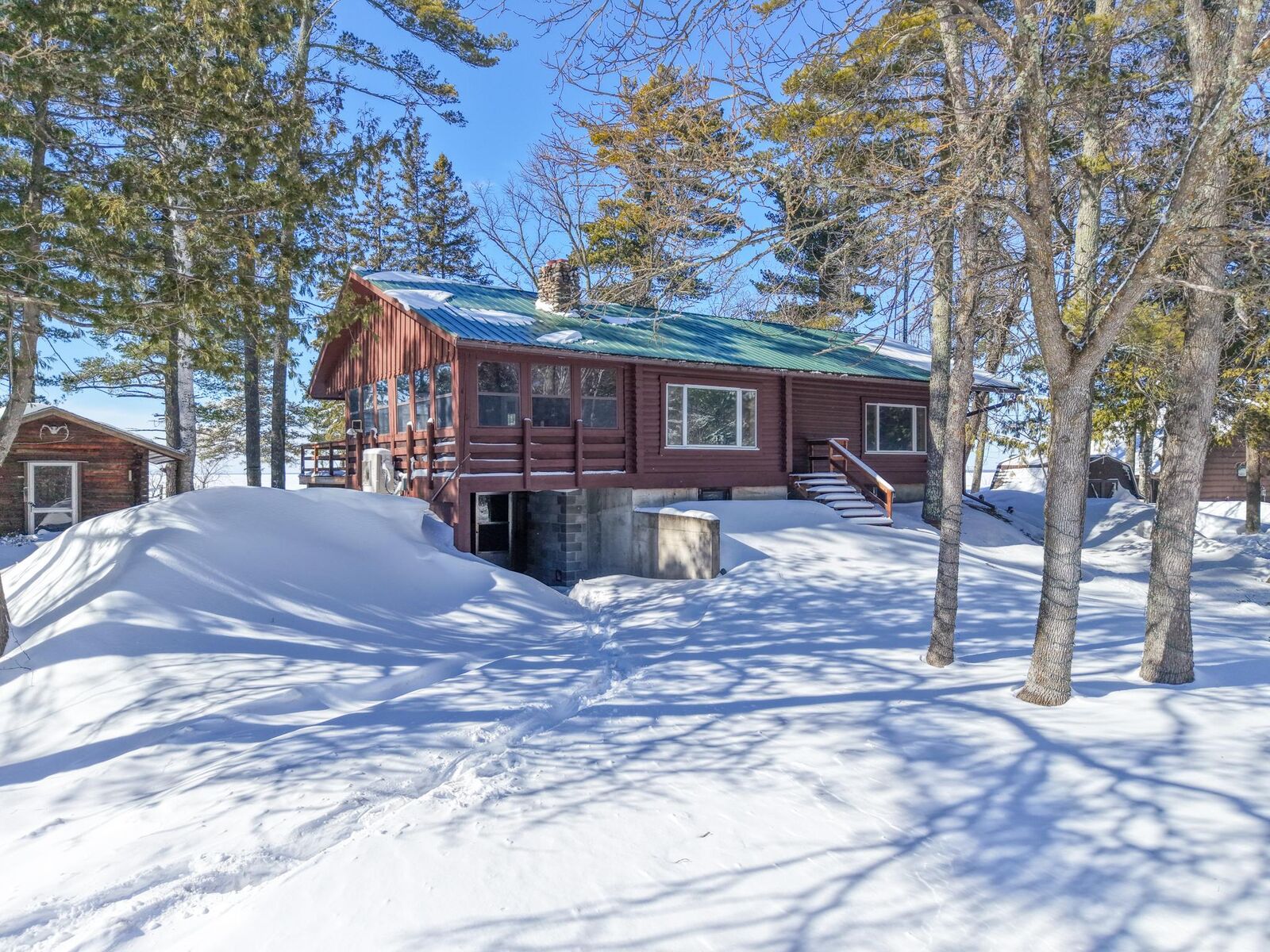 Property Photo: 53533 Arbor Ridge Road NE MN 56685