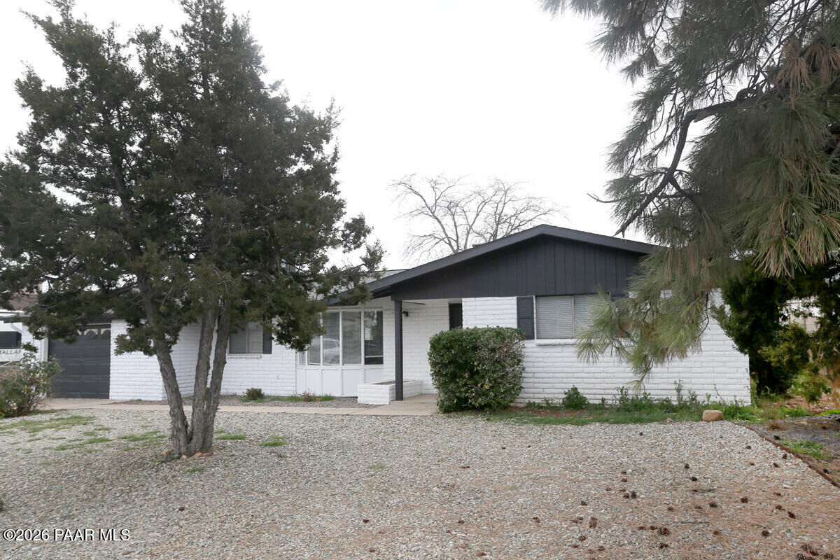 Property Photo:  8919 E Navajo Court  AZ 86314 