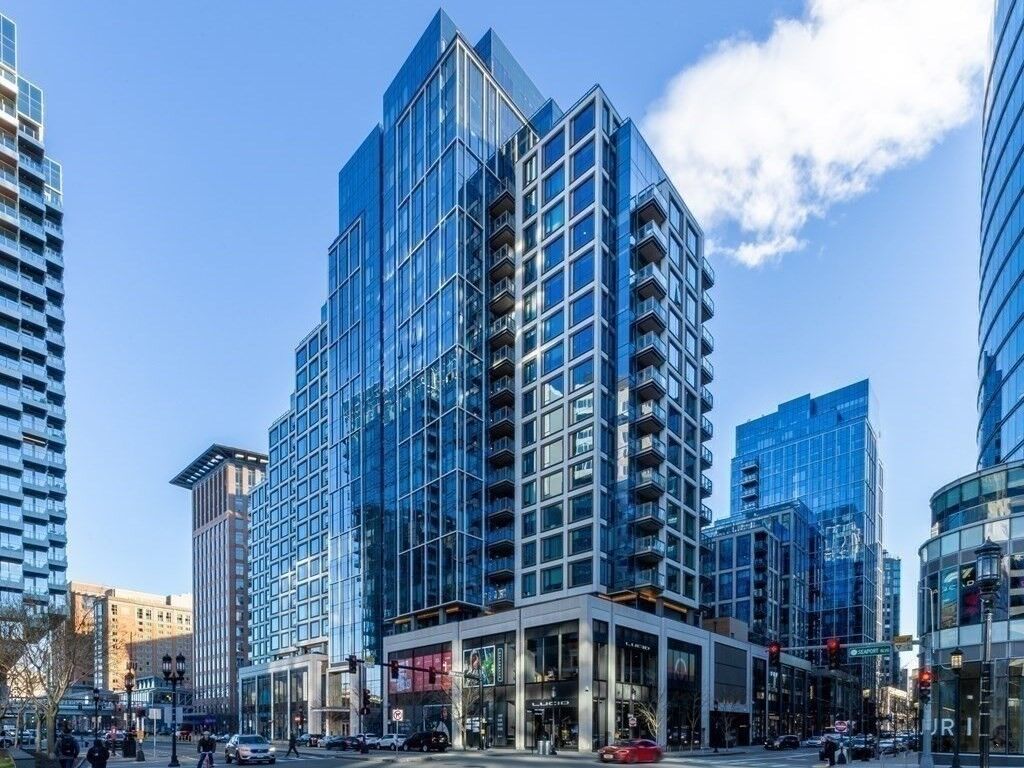 Property Photo:  135 Seaport Blvd 1607  MA 02210 
