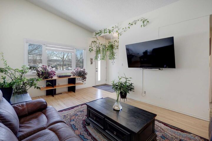 Property Photo: 4721 Edmonton Trail NE AB T2E 3V7